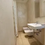 Con Piscina In