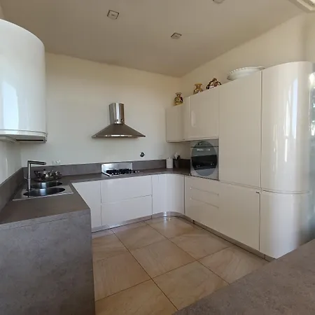 Con Piscina In Vakantiehuis Florence