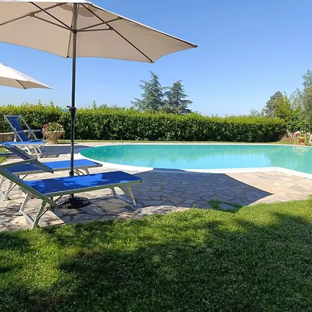 Con Piscina In Vakantiehuis *